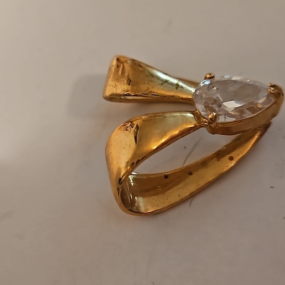 925 Goldtone & Pear Shape CZ Pendant - Picture 3 of 6